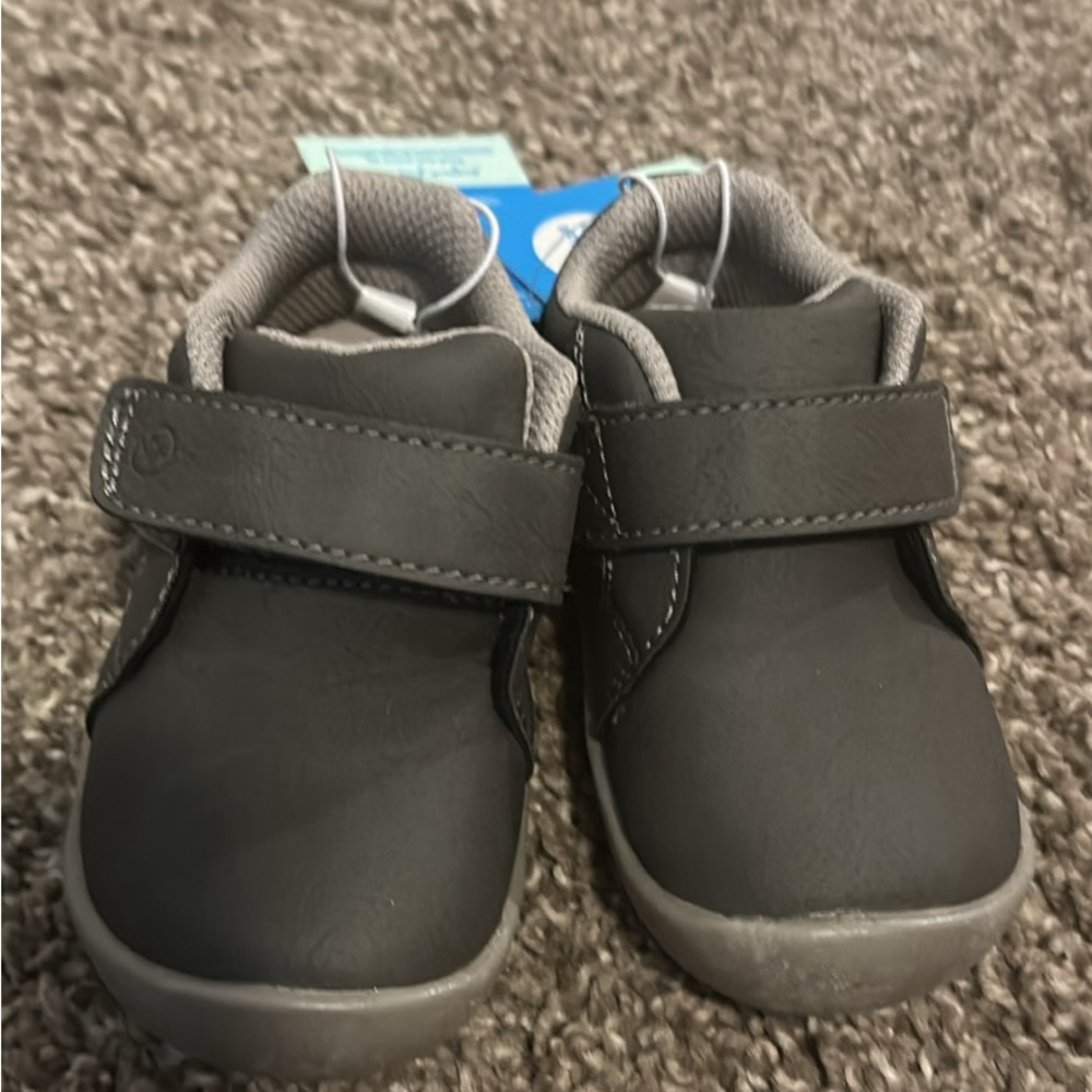 5W stride rite shoes